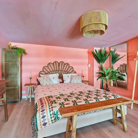 Tasty Lofts 4*